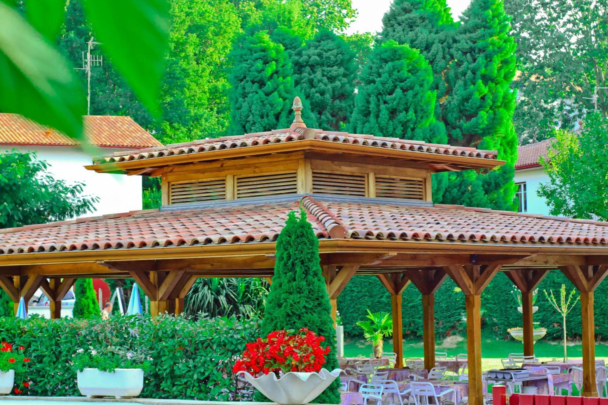 Hotel Restaurant Txistulari Itxassou Exteriér fotografie